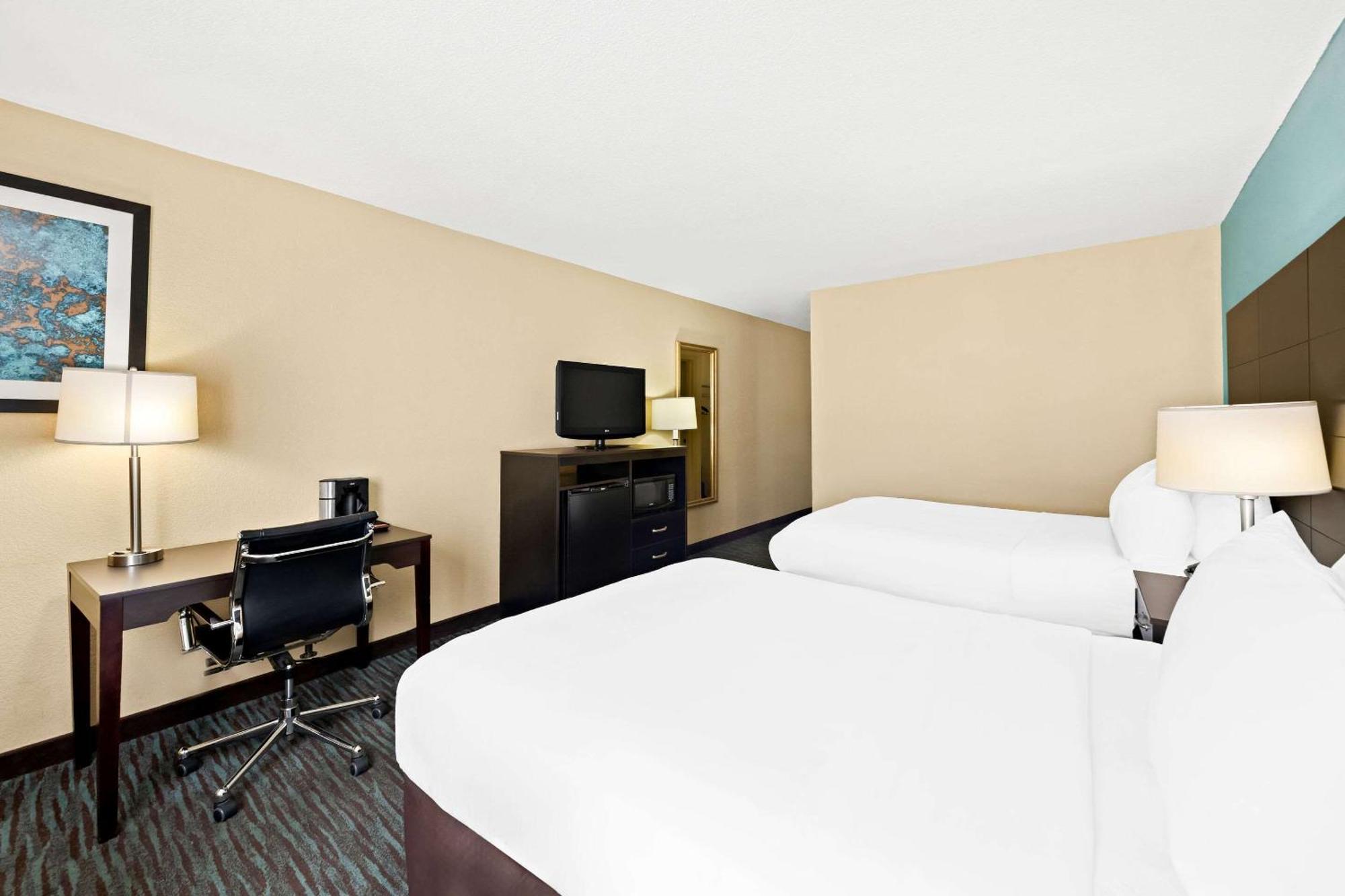 Quality Inn Dayton Airport Englewood Εξωτερικό φωτογραφία