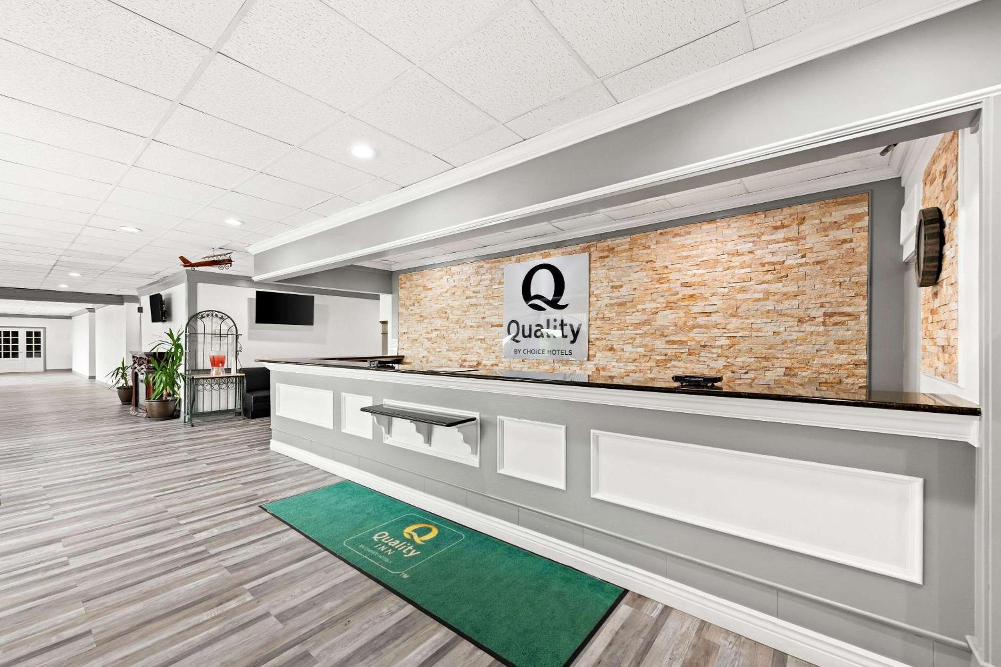 Quality Inn Dayton Airport Englewood Εξωτερικό φωτογραφία