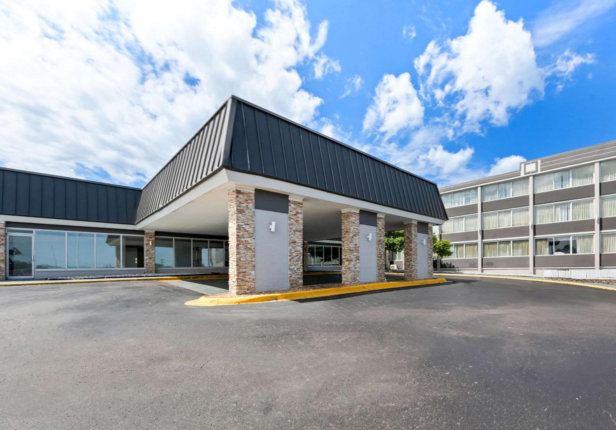 Quality Inn Dayton Airport Englewood Εξωτερικό φωτογραφία